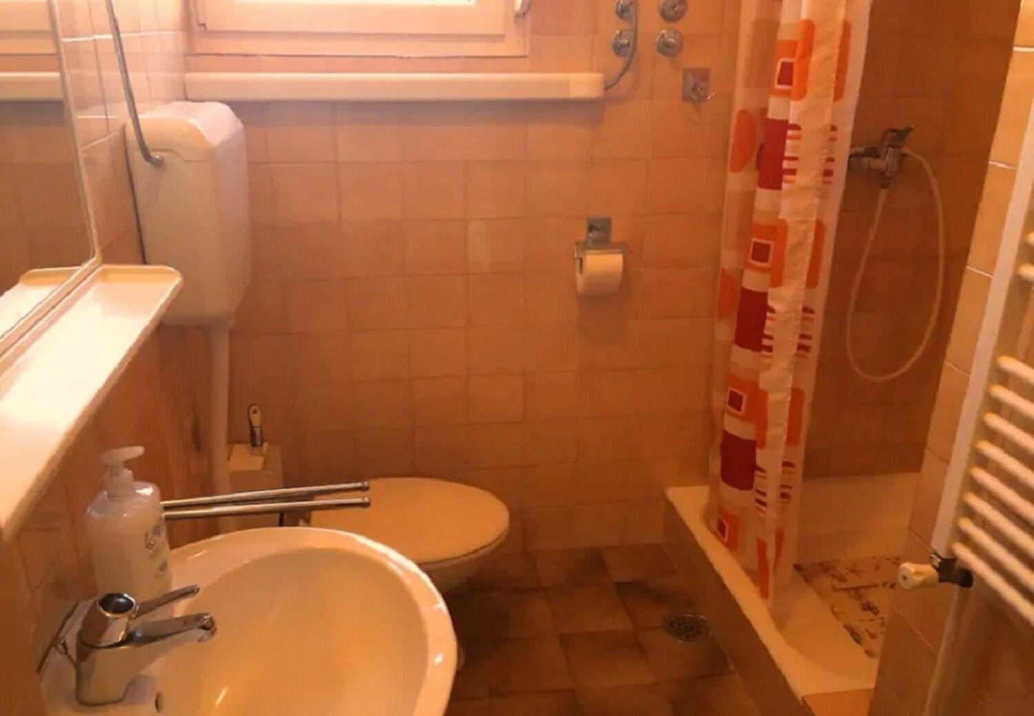 Apartments And Rooms Ognjen - Family Apartments With Free Parking Betina  Exterior foto