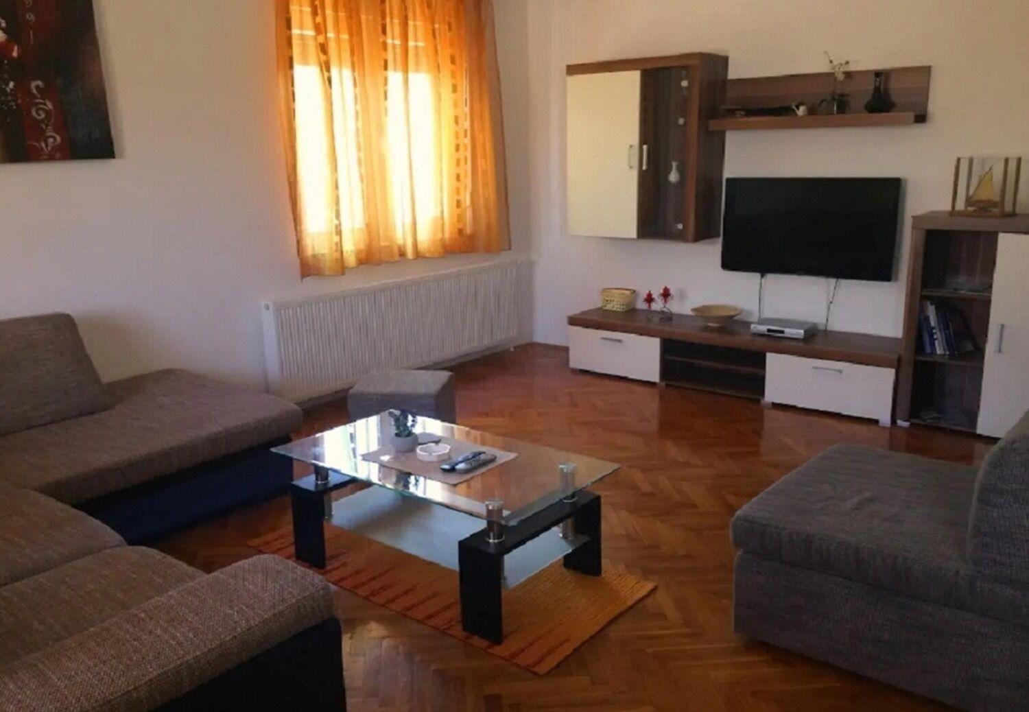 Apartments And Rooms Ognjen - Family Apartments With Free Parking Betina  Exterior foto
